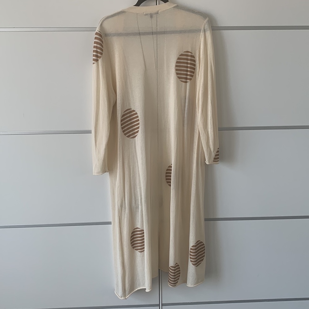 Stunning Topper!!! - Picture 2 of 8